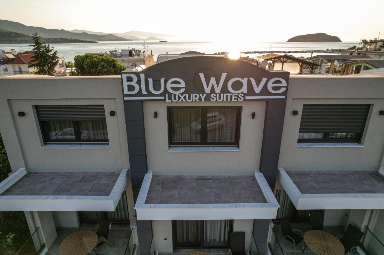 Blue Wave Luxury Suites Nea Iraklitsa Esterno foto