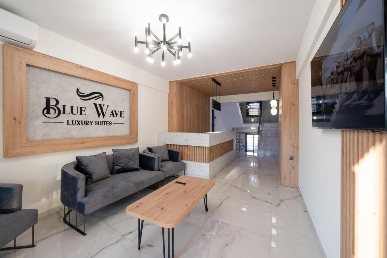 Blue Wave Luxury Suites Nea Iraklitsa Esterno foto