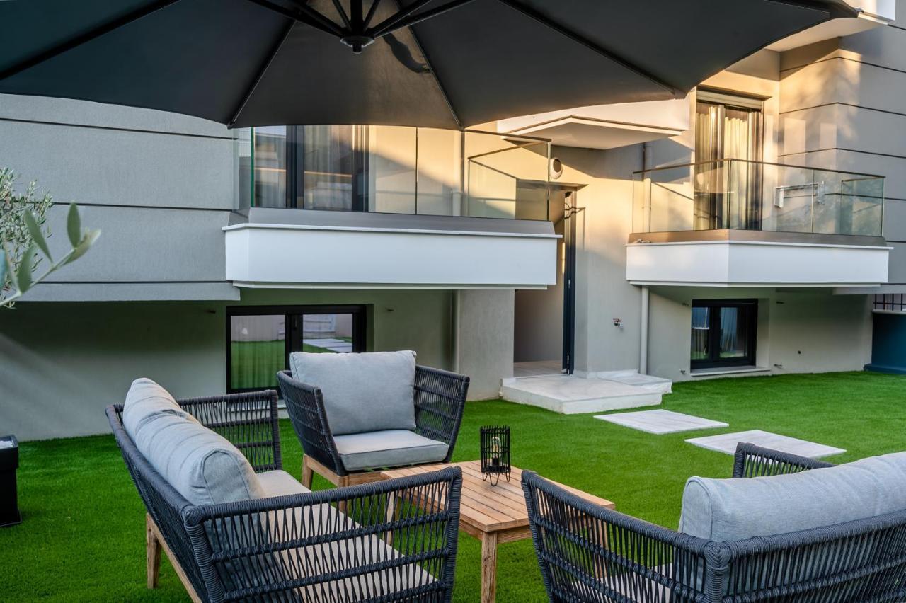 Blue Wave Luxury Suites Nea Iraklitsa Esterno foto