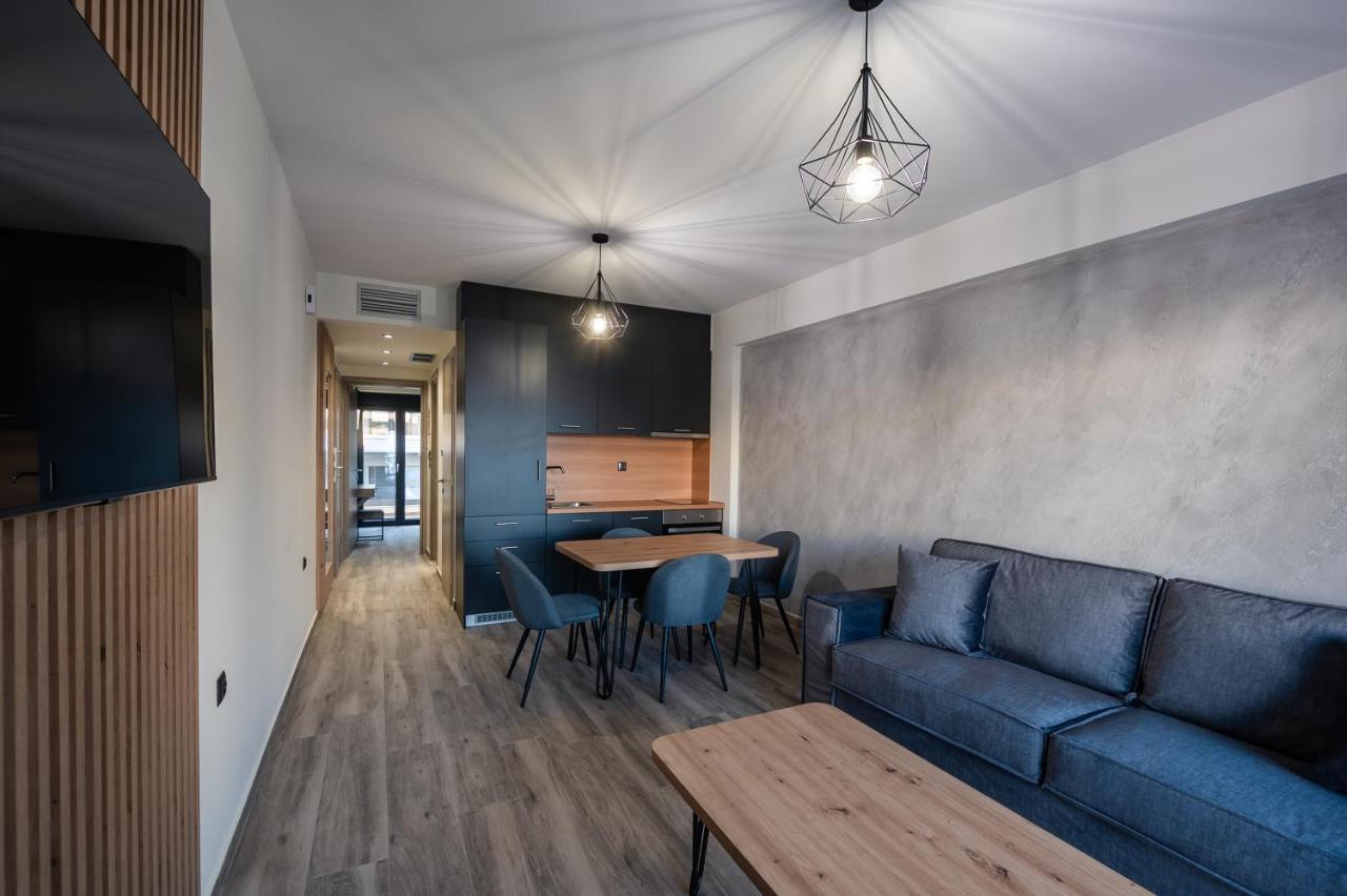 Blue Wave Luxury Suites Nea Iraklitsa Esterno foto