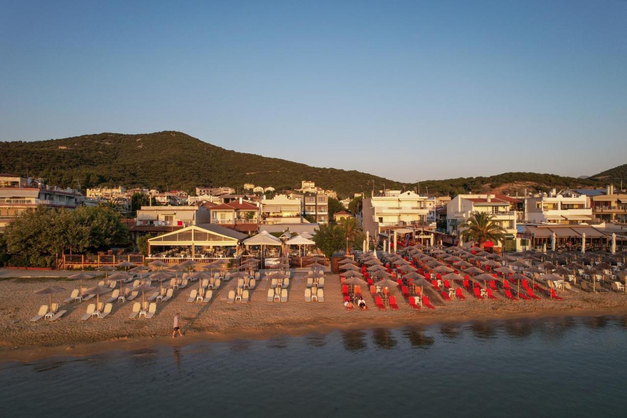 Blue Wave Luxury Suites Nea Iraklitsa Esterno foto