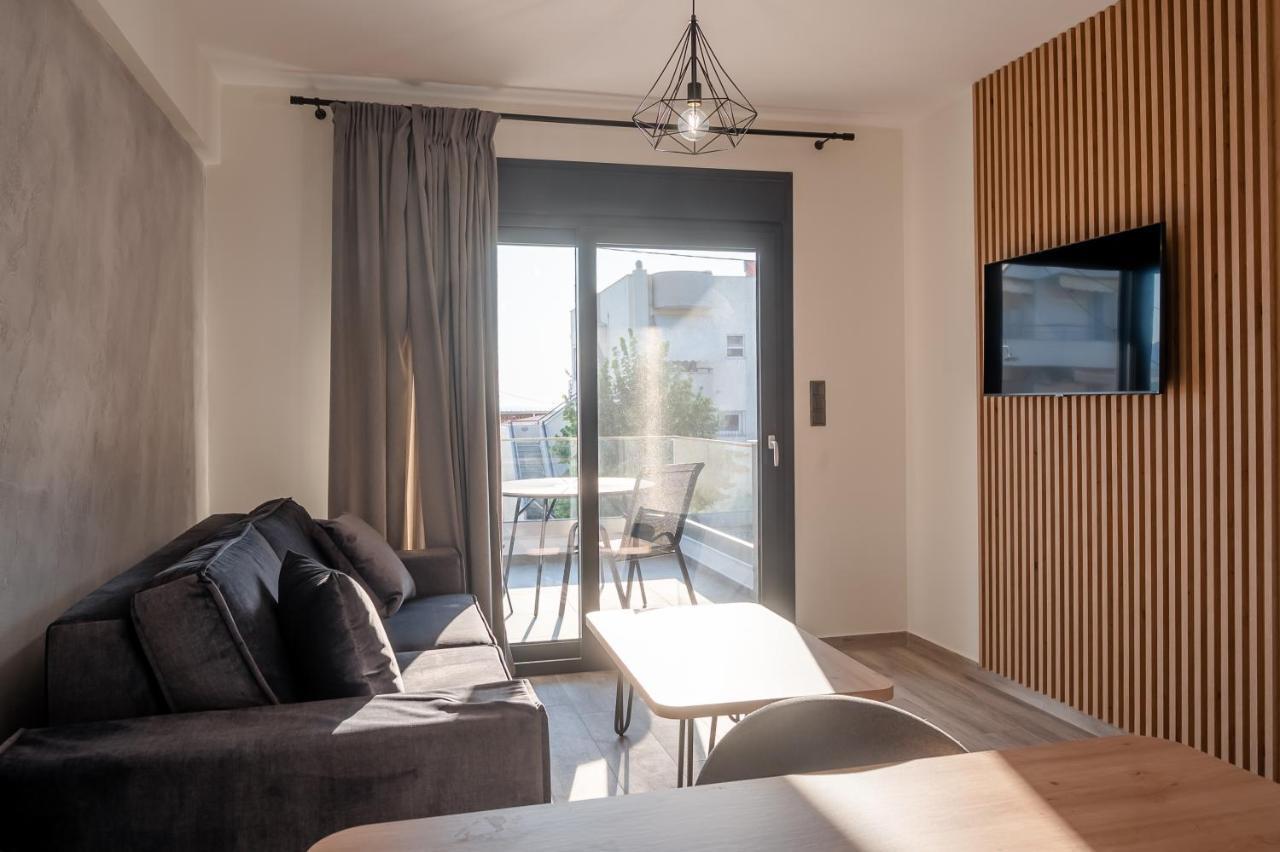 Blue Wave Luxury Suites Nea Iraklitsa Esterno foto